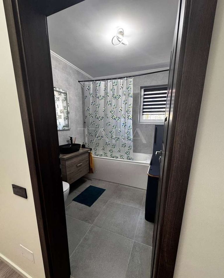 Confort modern într-o zonă liniștită , zona Poligon. - Poză 13