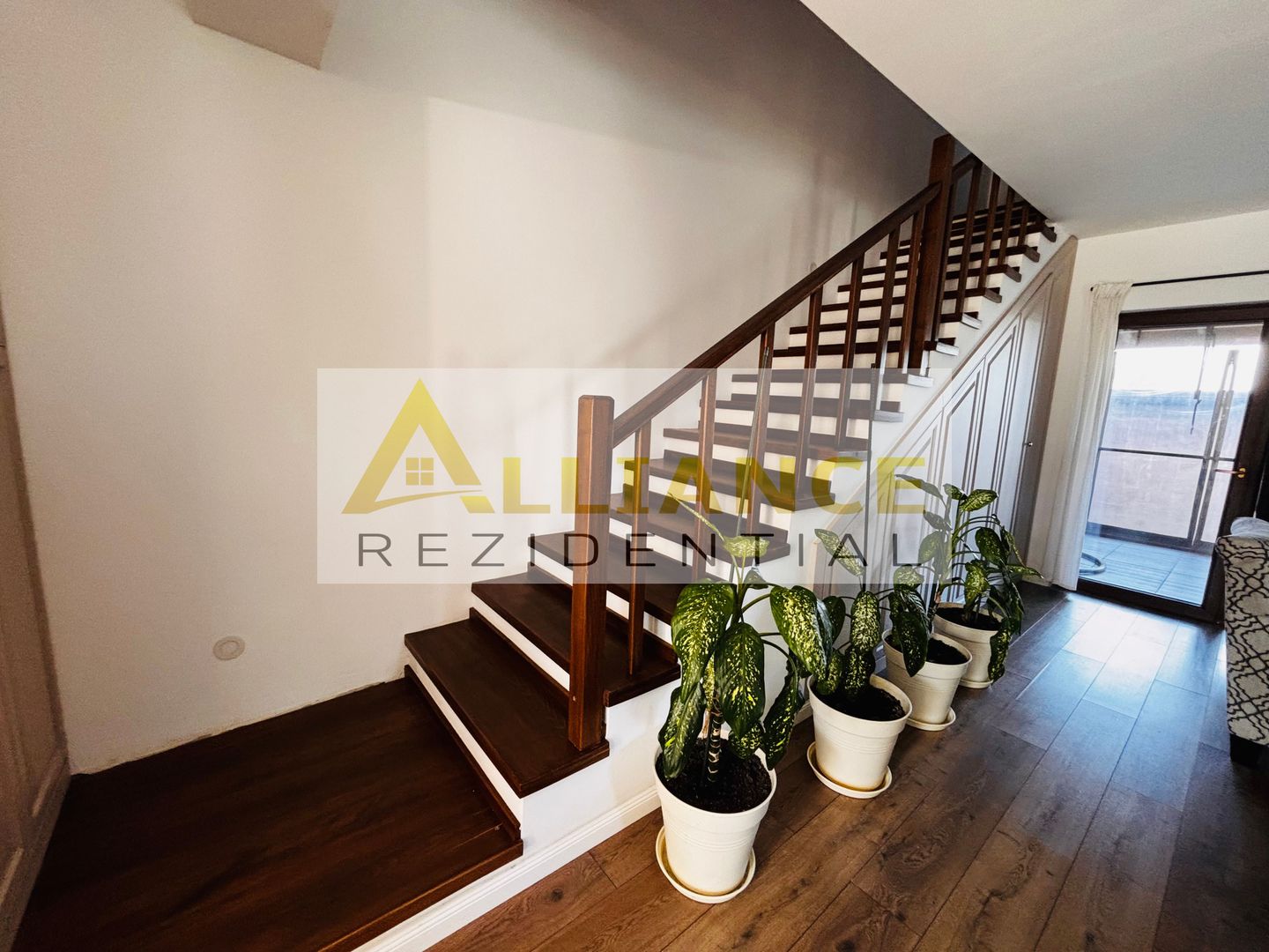 Duplex mobilat și utilat – gata de mutare - Poză 11