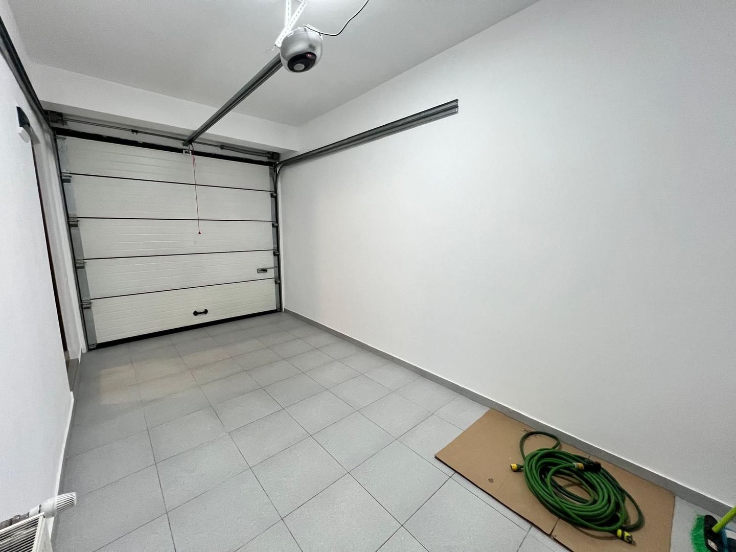 Casa cu 7 camere | 3 balcoane | Garaj | 220 mp + 80 mp curte | Cartier Panorama - Poză 38