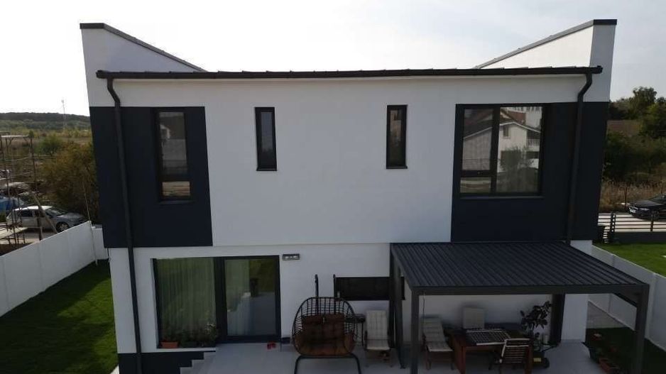 Vanzare casa cu 5 camere | Parc Corbeanca - Poză 1