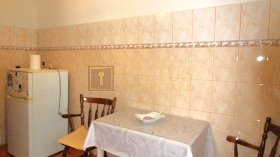 2 camere, centrala proprie, zona Bucovina, loc de parcare langa bloc - Poză 10