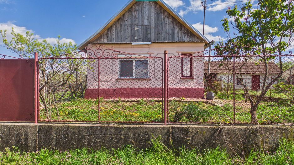 Casă cu teren 1.151mp la 25 km de Oradea, Sisterea - Poză 1