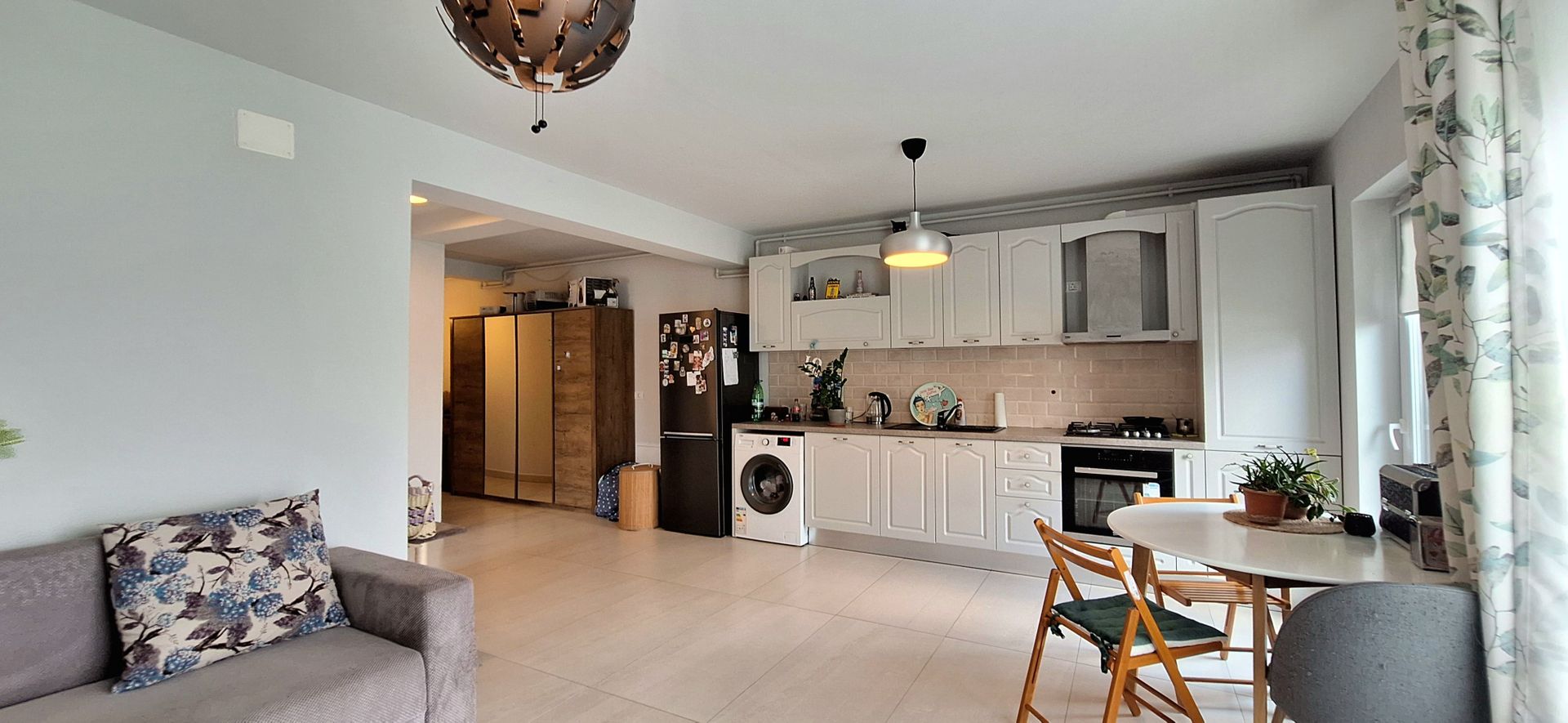 Apartament cu 2 camere si  2 locuri de parcare - Poză 10