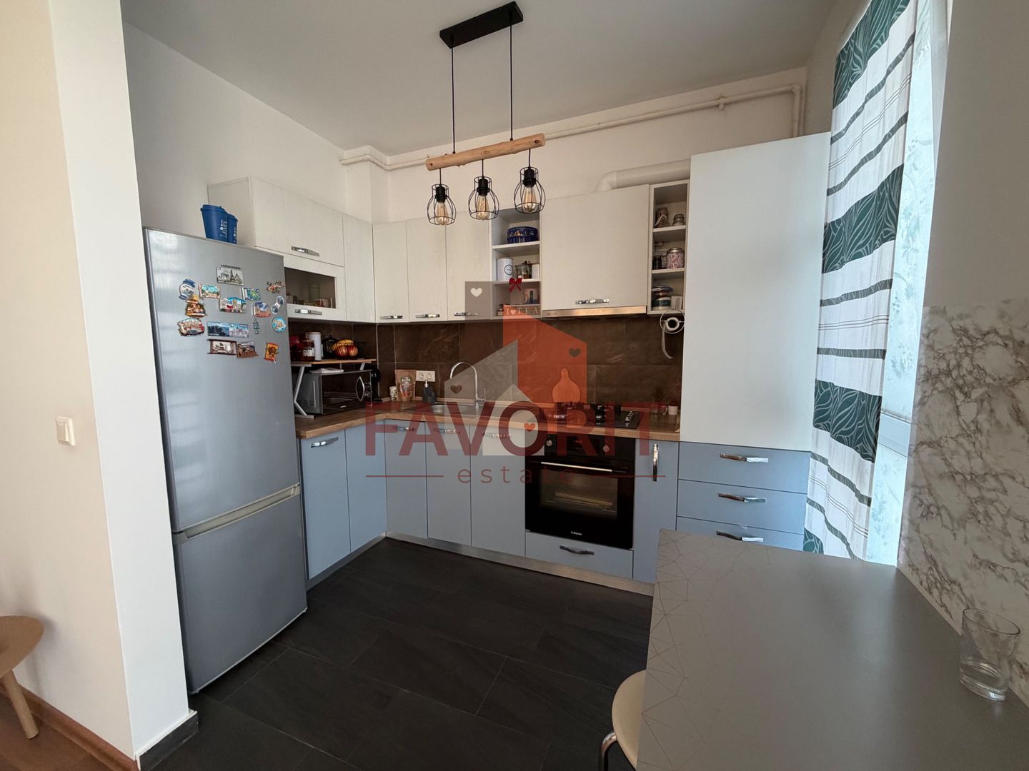 Mobilat si utilat. Zona Decathlon. Loc de parcare - Poză 4