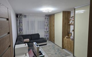 Apartament 2 camere decomandat, Între Lacuri, aproape de Iulius Mall. - Poză 1