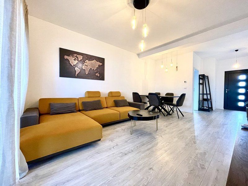 Casa în oraș - Aradului - British School - Poză 4