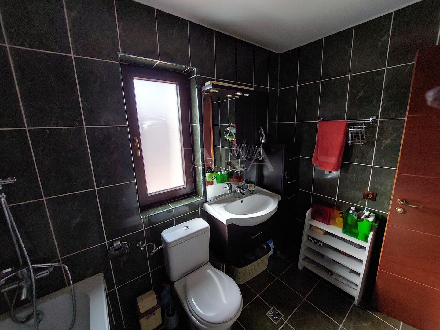 Casa visurilor tale în Florești, in aproprierea strazii Avram Iancu. - Poză 19