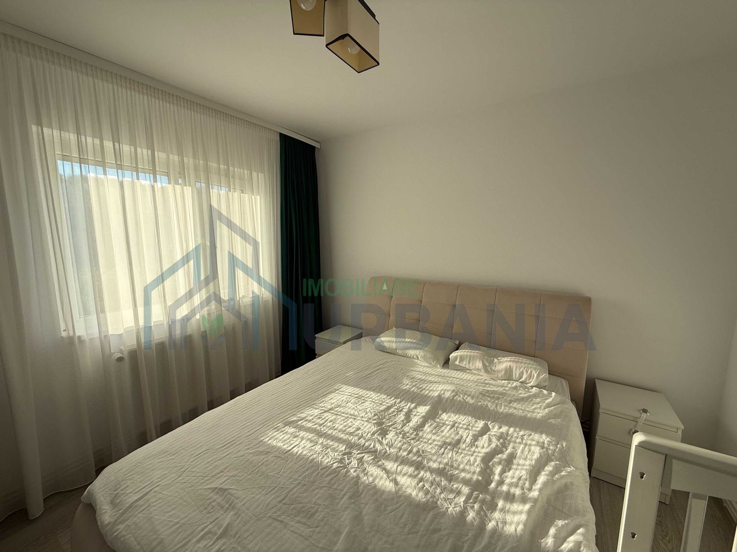 Apartament 3 camere decomandat, zona Nicolina, str. Orientului - Poză 7