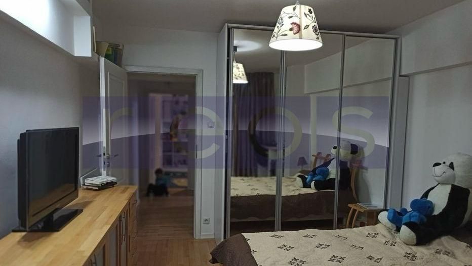 DE VANZARE APARTAMENT 4 CAMERE ZONA MOSILOR - Poză 10