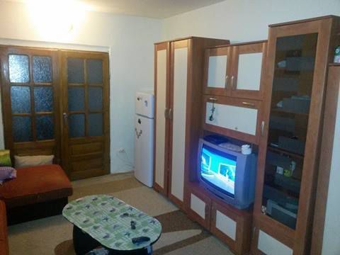 Garsoniera zona Buziasului - Poză 1