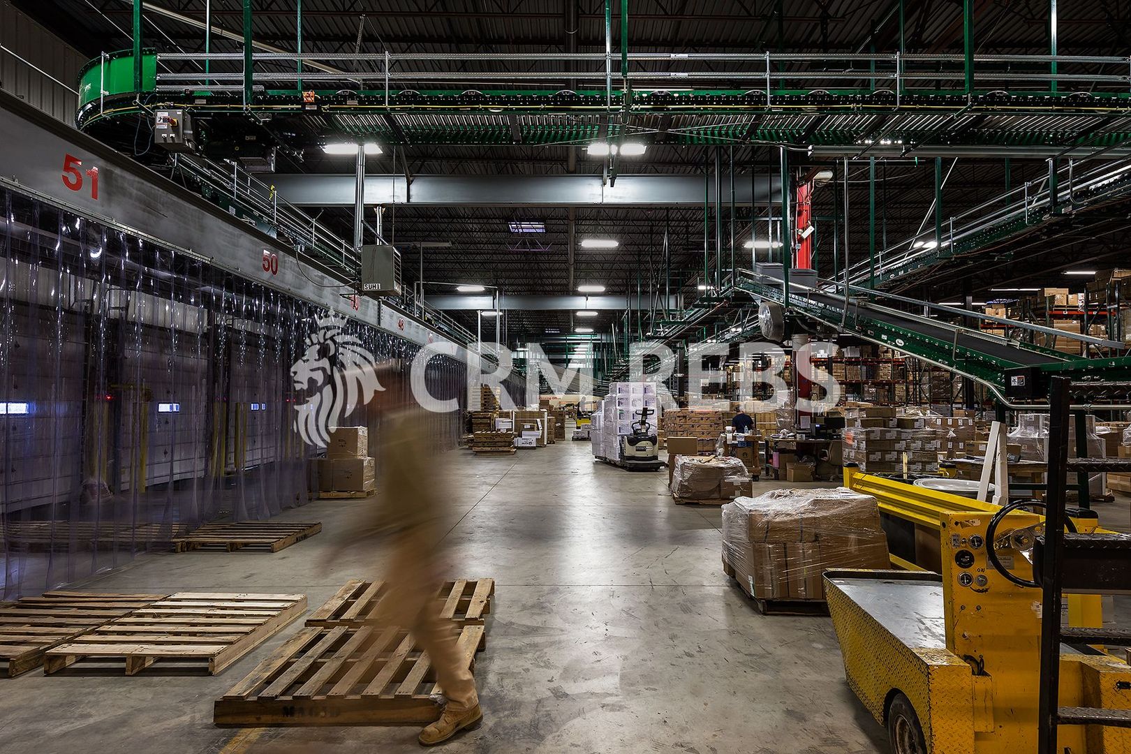 Hala de inchiriat in Iris - Poză 1