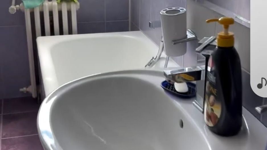 Garsoniera spatioasa, decomandata, 300 m metrou Dristor, investitie, bloc solid - Poză 4