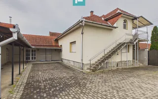 Casă complet modernizată, P+1 în Buteni, Arad - Poză 28