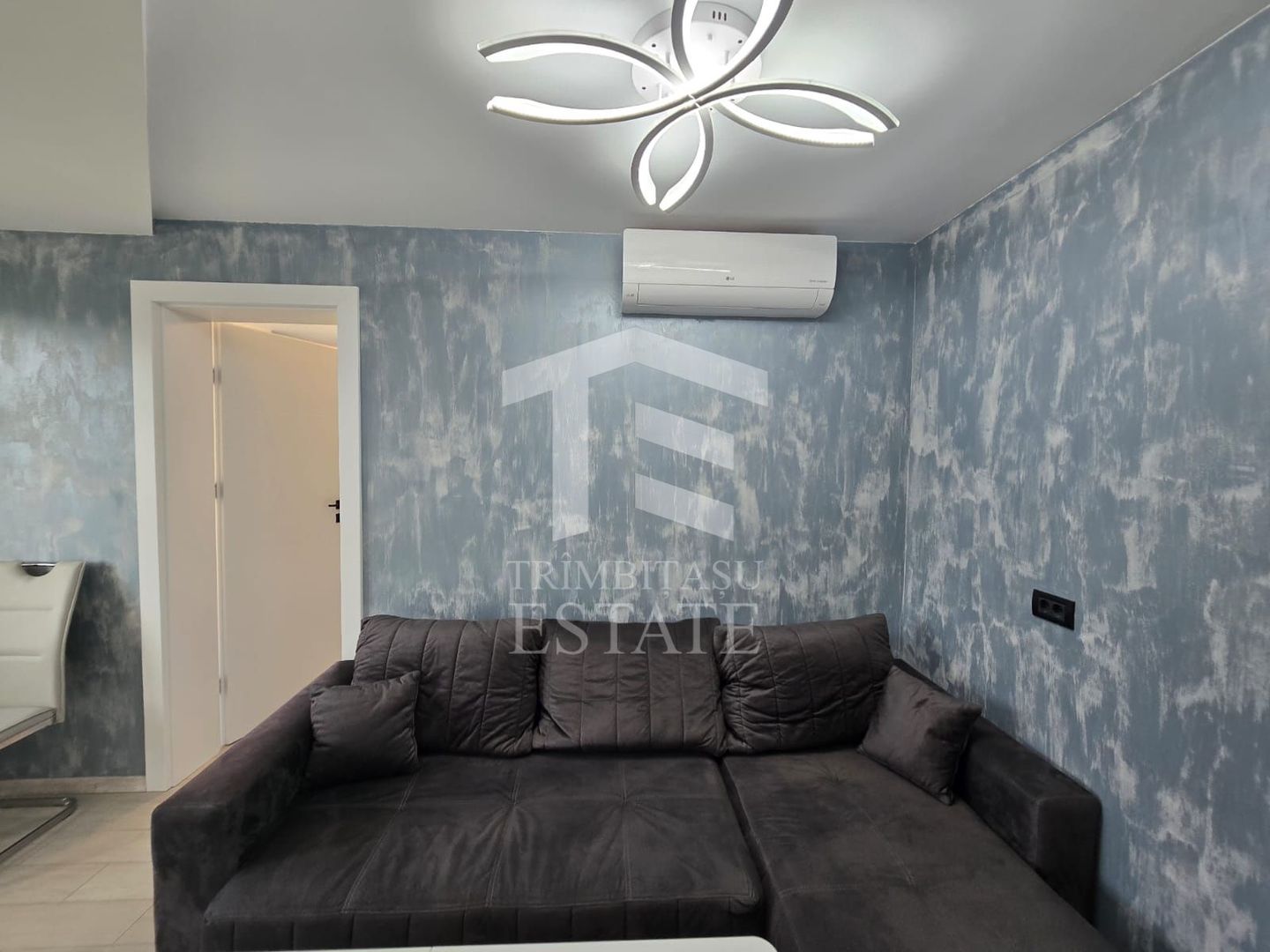 CIRESICA-TOMIS NORD- Apartament 3 camere de inchiriat! - Poză 5