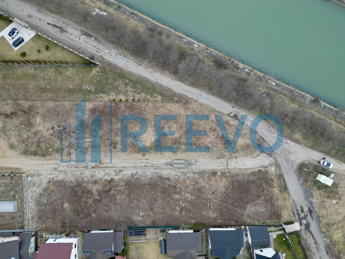 Teren de vânzare 1.000mp Gherăiești - Poză 2