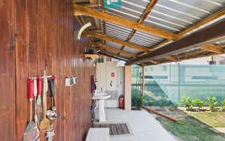 Casă renovată cu curte mare de închiriat în Rontău - Poză 11