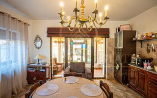 Casa P+1 in Palazu Mare - Teren de 455 mp cu Piscina si Garaj - Poză 11