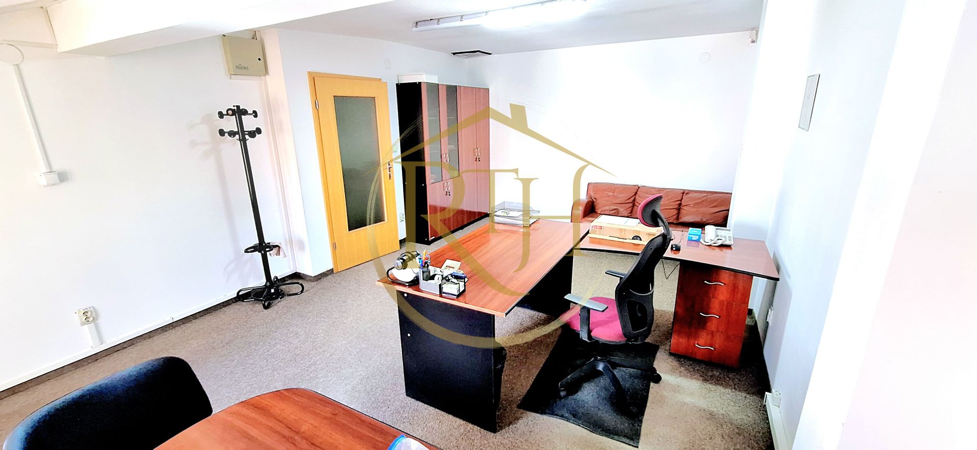 Oferim spre inchiriere spatiu de depozitare si birouri, zona Soarelui - Poză 18