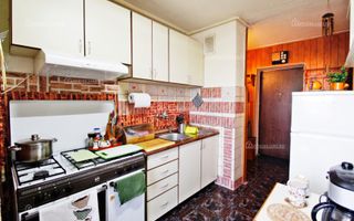 Tudor - Ap 3 cam - Etaj 1 cu balcon închis - Str. PandurilorZona Eon - Poză 7