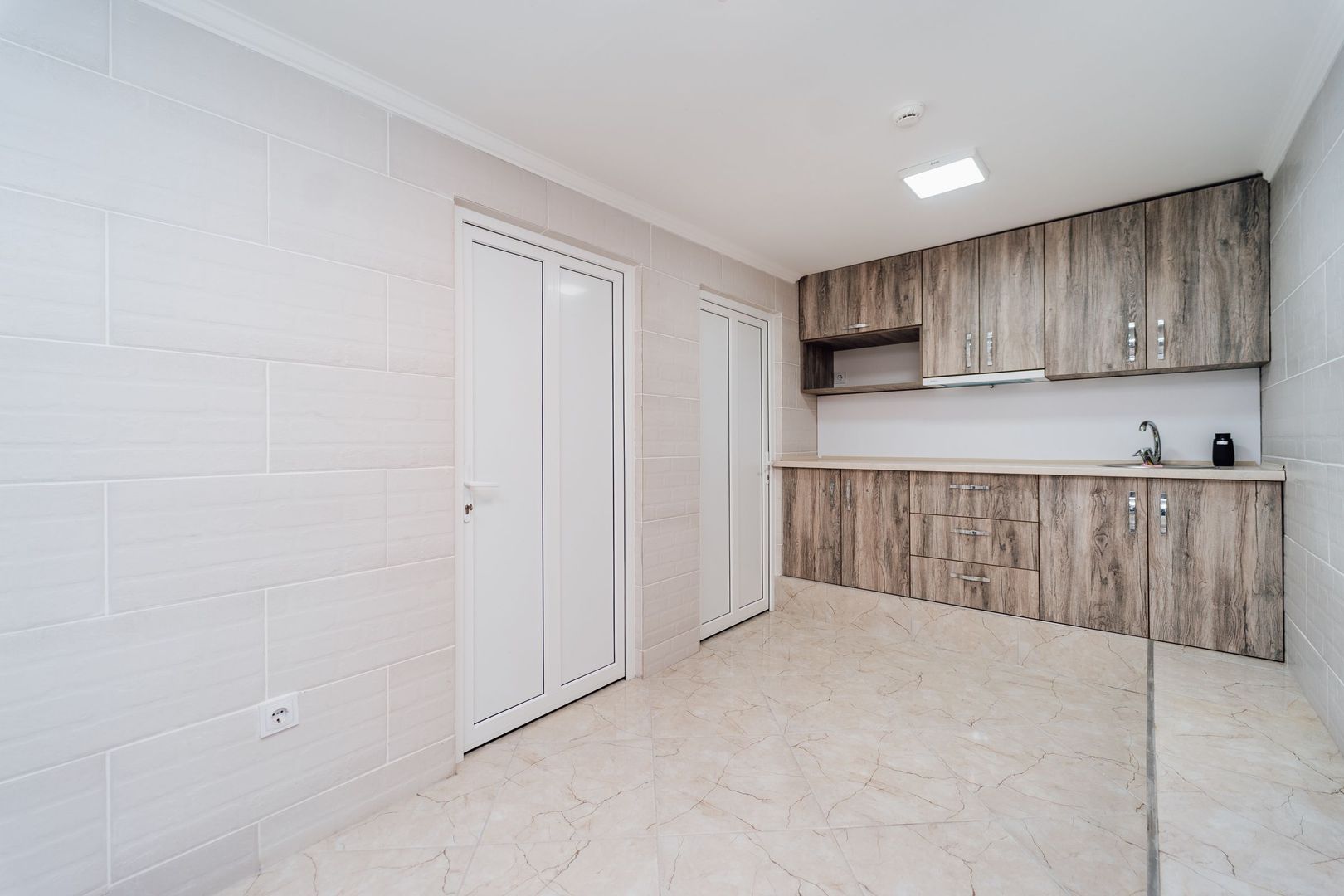 Vânzare I Spațiu Comercial I 140 m2 I Buiucani I Prima Linie - Poză 11