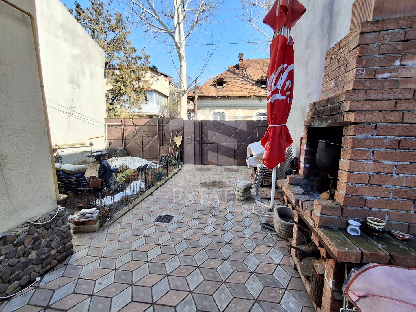 Casa de vanzare 3 camere Zona  Timpuri Noi - Poză 14