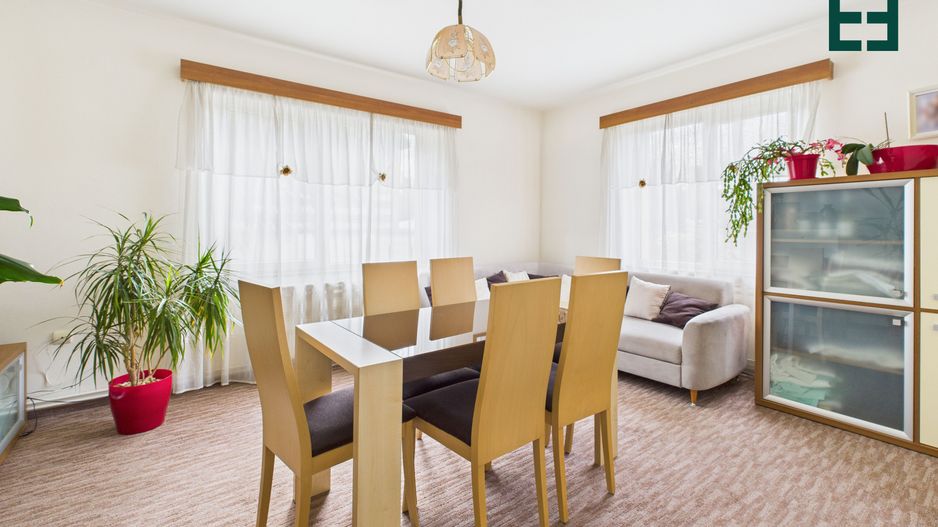 Casă tip Duplex cu 8 camere  - Zona Bujac - Arad - Poză 9