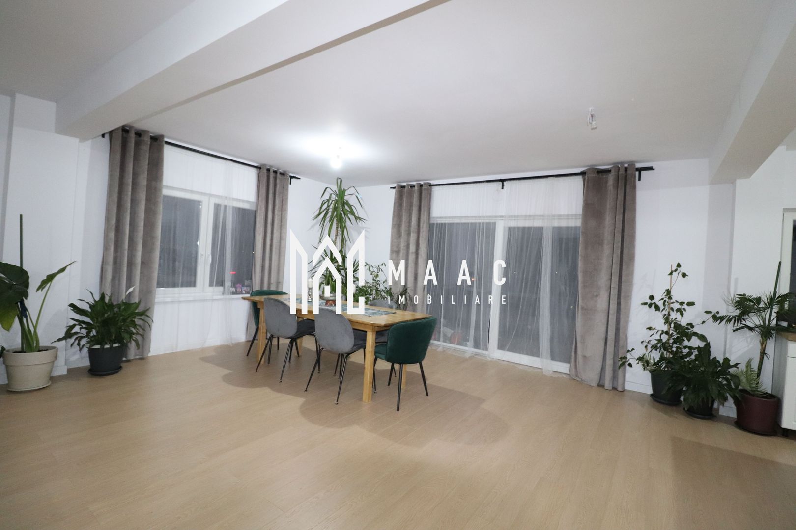 Casa individuala | 5 Camere | Teren 370 mp - Poză 3