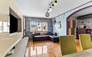 Apartament 4 camere, tip Duplex, la LV-uri,Trocadero - Poză 2