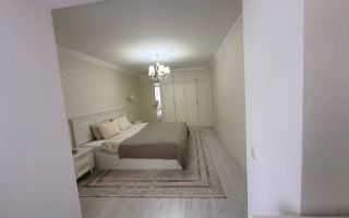 Chirie, apartament, 3 camere, Strada Alexandru cel Bun, Centru - Poză 1