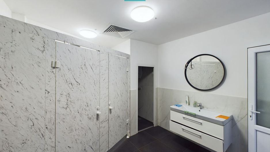 Hală cu birouri și platformă betonată de 2.500 mp - Poză 8