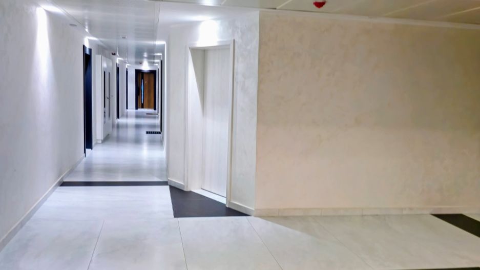 Apartament de lux cu 3 camere în Resort White Sea – Mamaia Nord - Pe malul marii - Poză 12