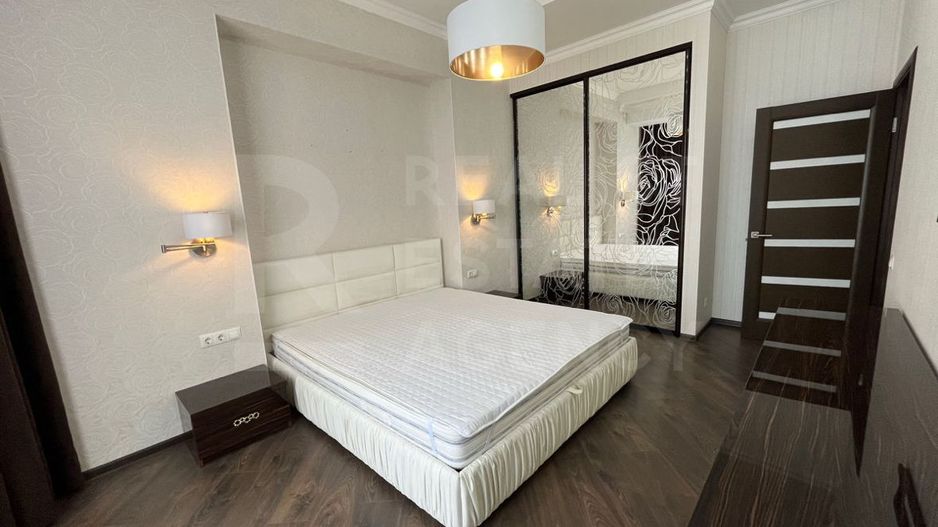Chirie, apartament, 2 camere, bd. Decebal, Botanica - Poză 1