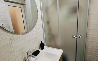 De inchiriat garsoniera, Semicentrala! - Poză 6