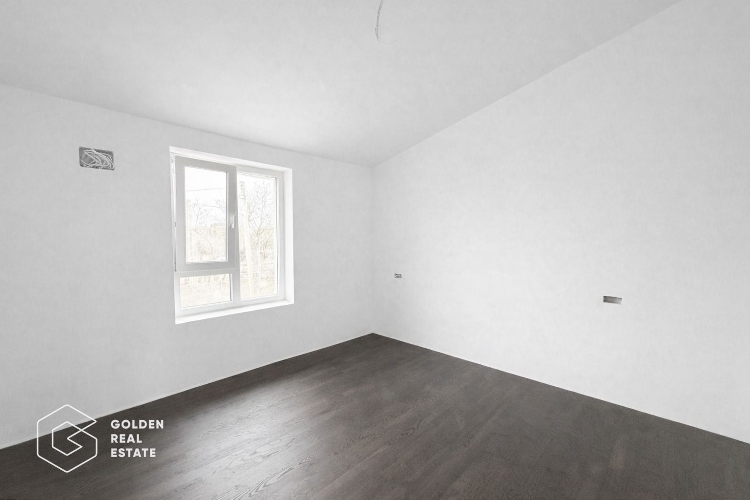 Jumatate de duplex, casa la pret de apartament in Chisoda - Poză 7