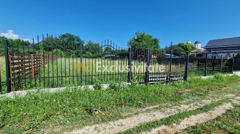 Teren  intravilan intrare Calinesti! - Poză 5