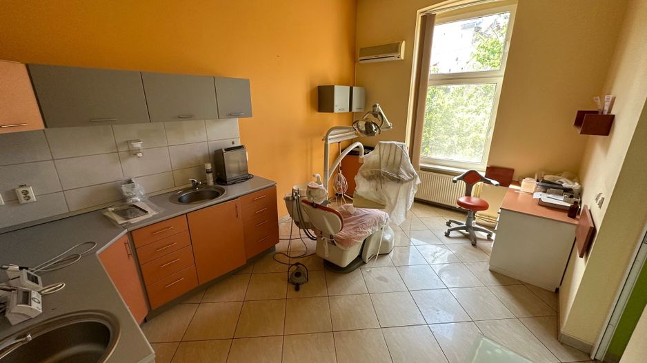 Ultracentral  format din 2 apartamente cu CF separat - Poză 15