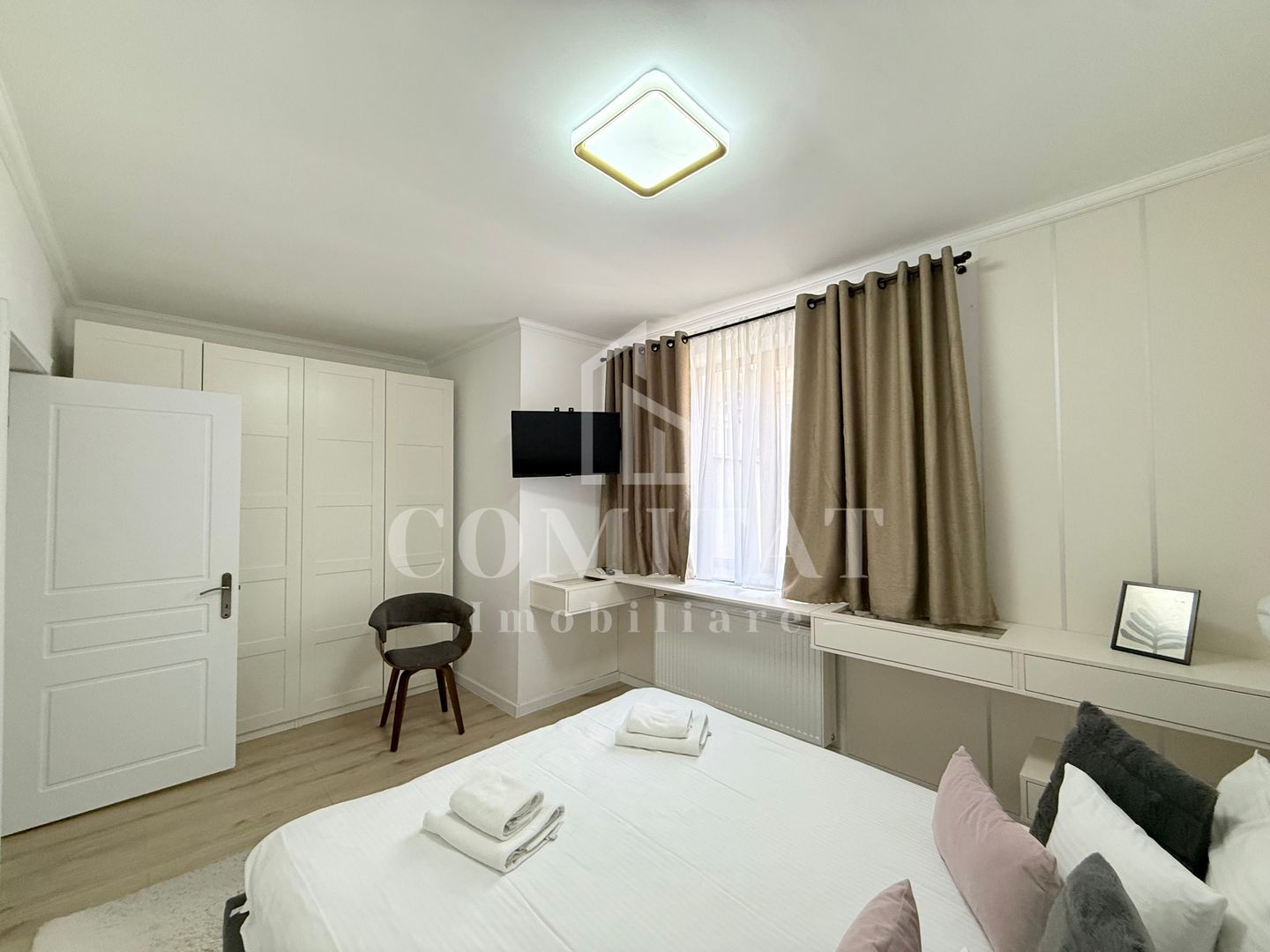 Apartament cu 3 camere Ultracentral - Poză 8