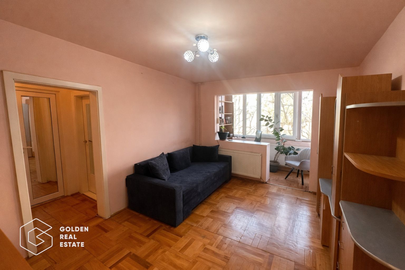 Apartament modern, 2 camere, etaj 1, Vlaicu, centrala proprie,loc parcare,balcon - Poză 2