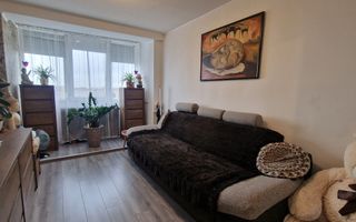 Apartament cu 3 camere | Ascensor | Rogerius | Oradea - Poză 10