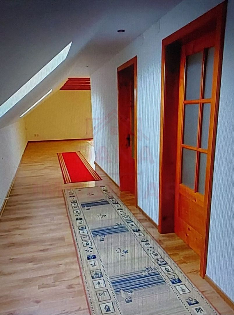 CASĂ P+E, 360 MP, 5 CAMERE\ OȚELU-ROȘU\ZONA GAI - Poză 21