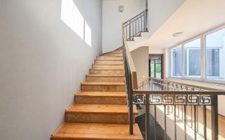 Casa de 360 mp cu sauna si garaj dublu de inchiriat in zona Buna Ziua - Poză 19