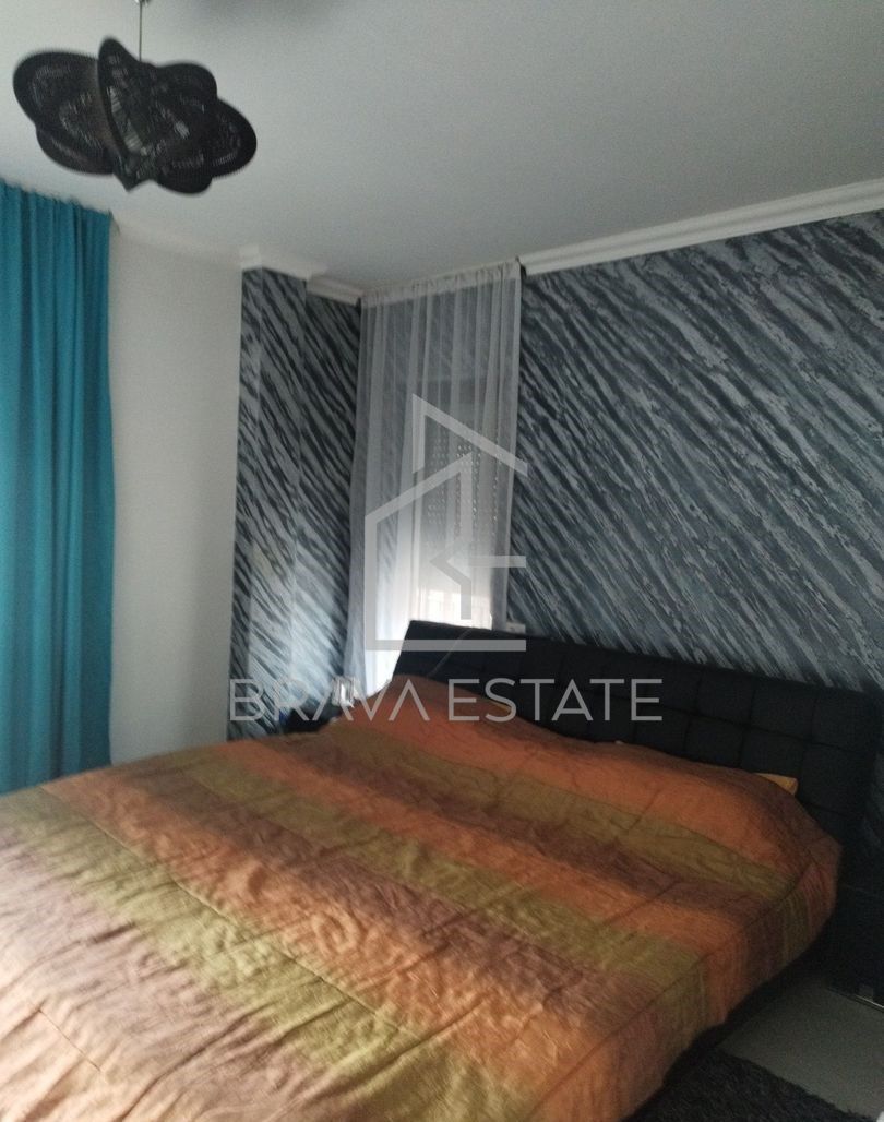 Apartament 3 camere, balcon, parcare, 64 mp, zona Floresti - Poză 4