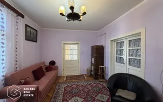 Casa cu doua corpuri de cladire in Gradiste - Poză 11