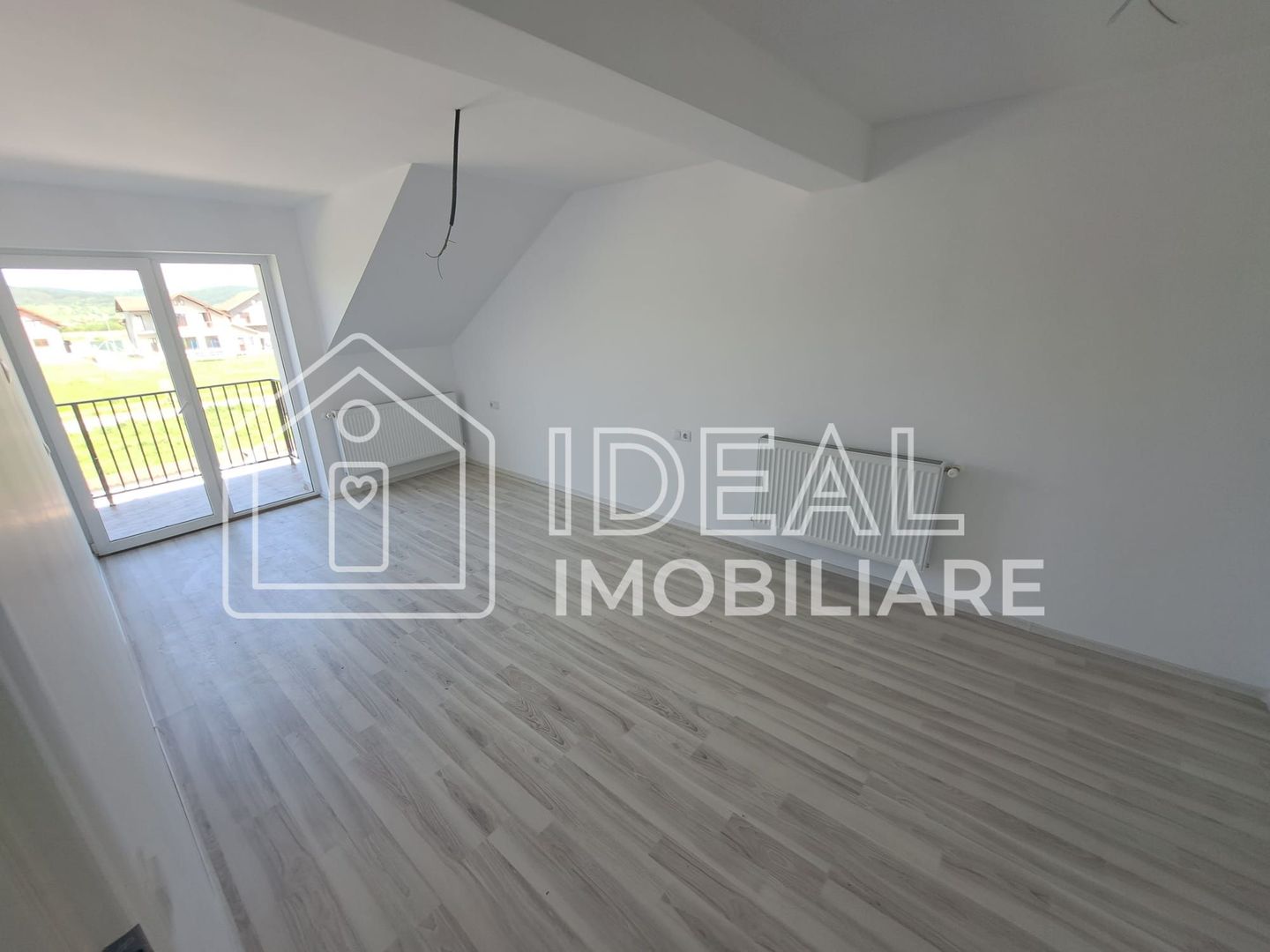 Duplex  Modern cu 4 camere si gradina ,in Cristian - Poză 7
