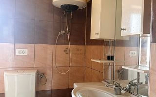 Casa cu 6 camere de vanzare in Rogerius/Stadion - Poză 16