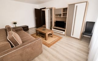 Apartament 2 camere, 56 mp, etaj 1 – recent renovat - Poză 2
