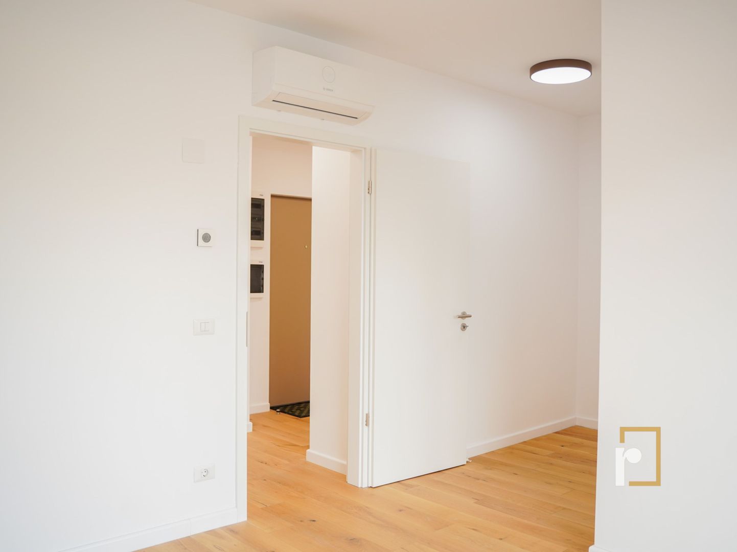 APARTAMENT 2 CAMERE | GREEN LAKE | LOC DE PARCARE | GRADINA 168MP - Poză 20