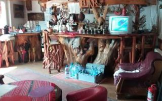 Pensiune de vânzare | 400 MPU | 10 Camere | Rasinari - Curmatura - Poză 8