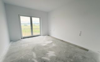 Casa  la cheie 4 camere-Selimbar - Poză 5