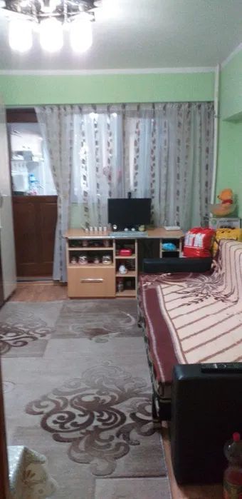 Garsoniera, Zona Viaduct, etaj 1 - Poză 2